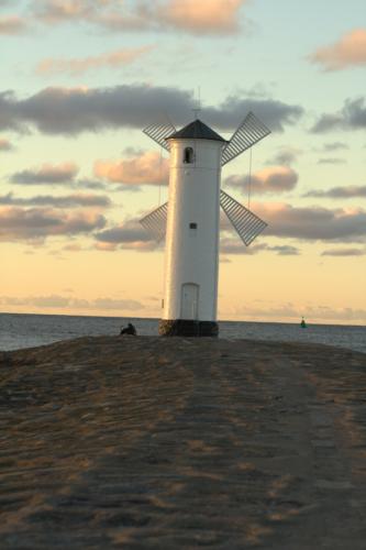 SBMS 16 lighthouse